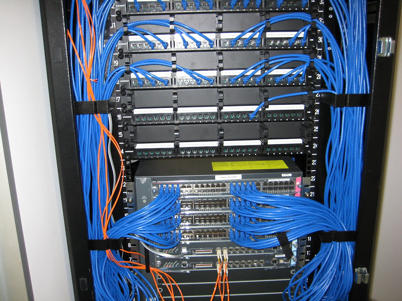 Câblage Réseaux Informatiques-Téléphoniques & électrique